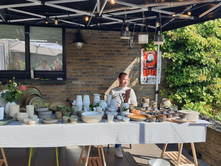 Kunst Uit en Thuis